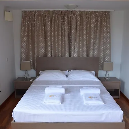 Anthorina 2 빌라 프로타라스