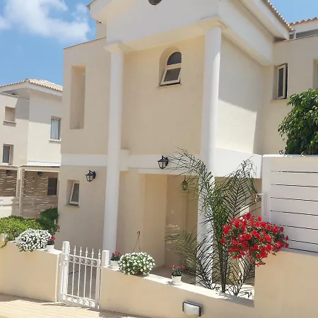 Anthorina 2 Villa