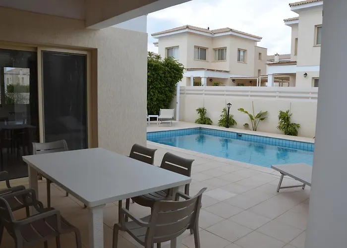 Villa Anthorina 2 Protaras